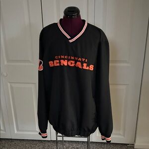 NFL Cincinnati Bengals V-Neck Pullover Windbreaker Jacket - Size XL